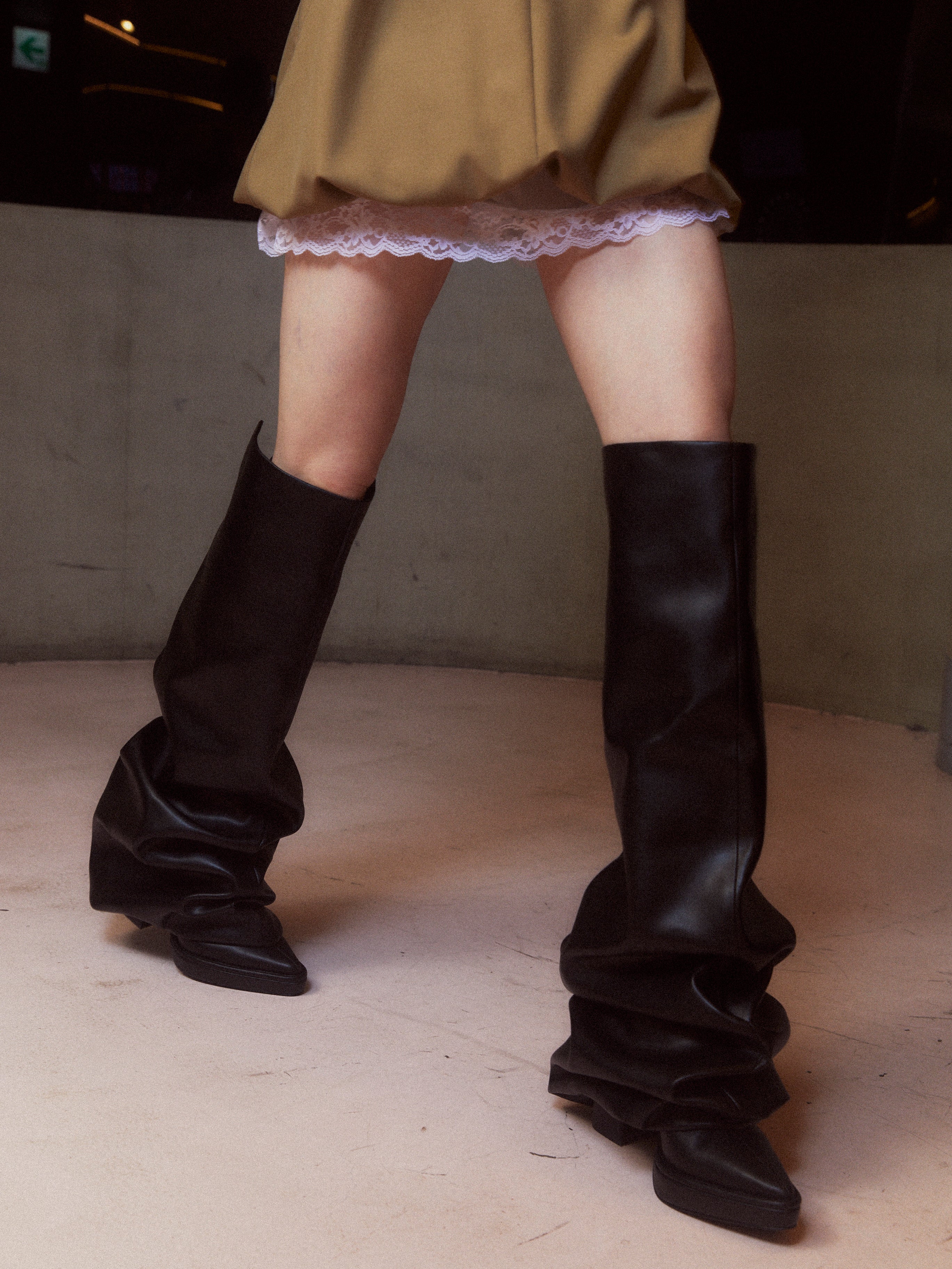 Melted Thigh Boots – POOLDE