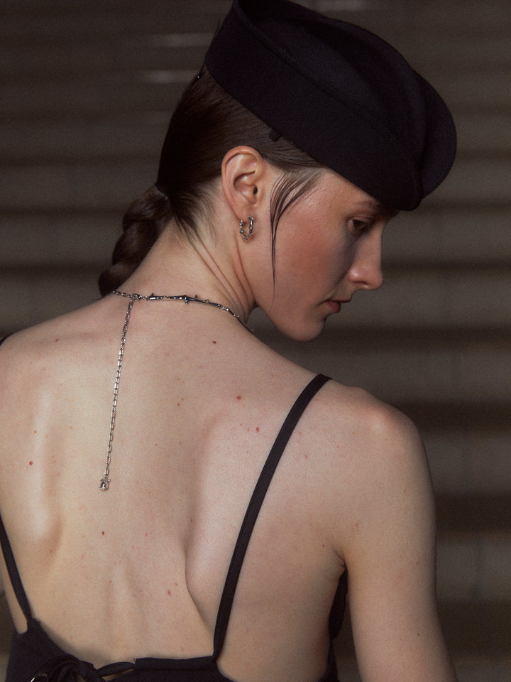 Thorn Vine Choker