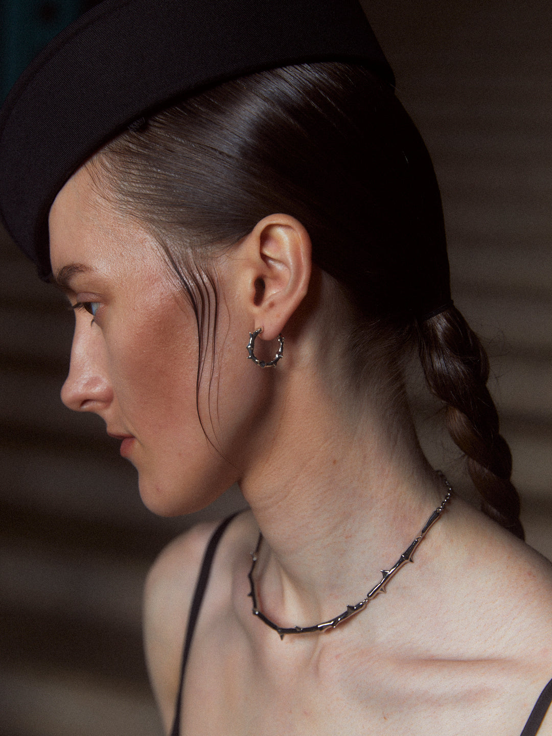 Thorn Vine Choker