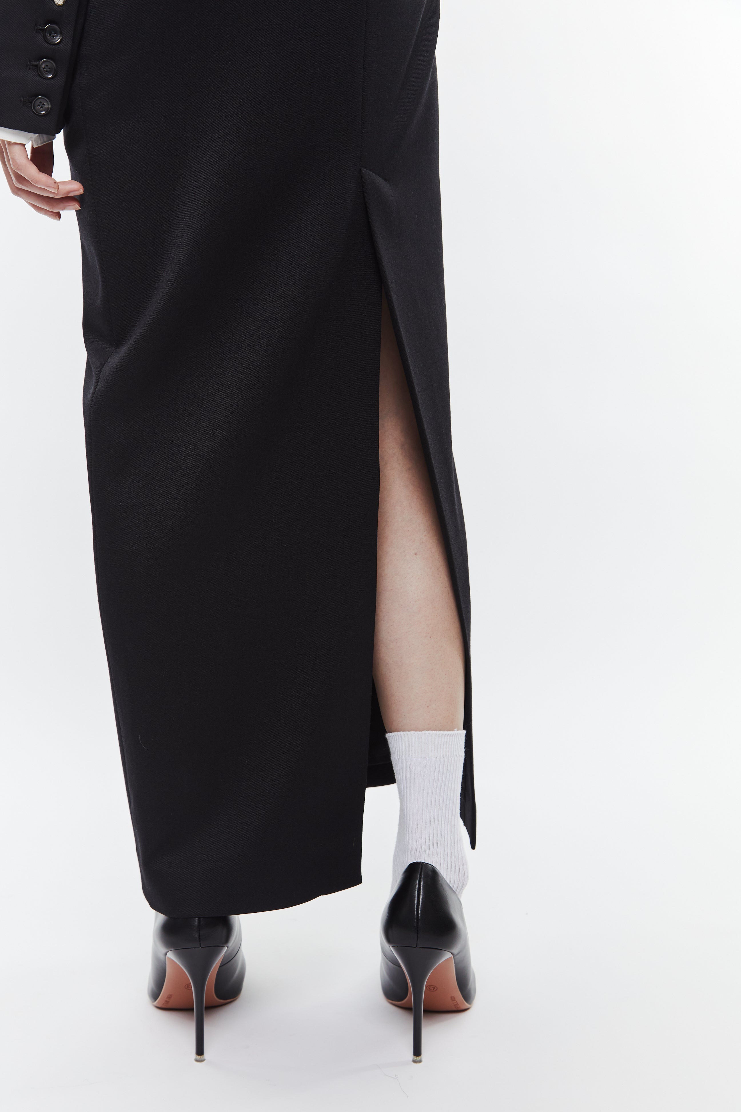 Inverted Triangle Dress – POOLDE