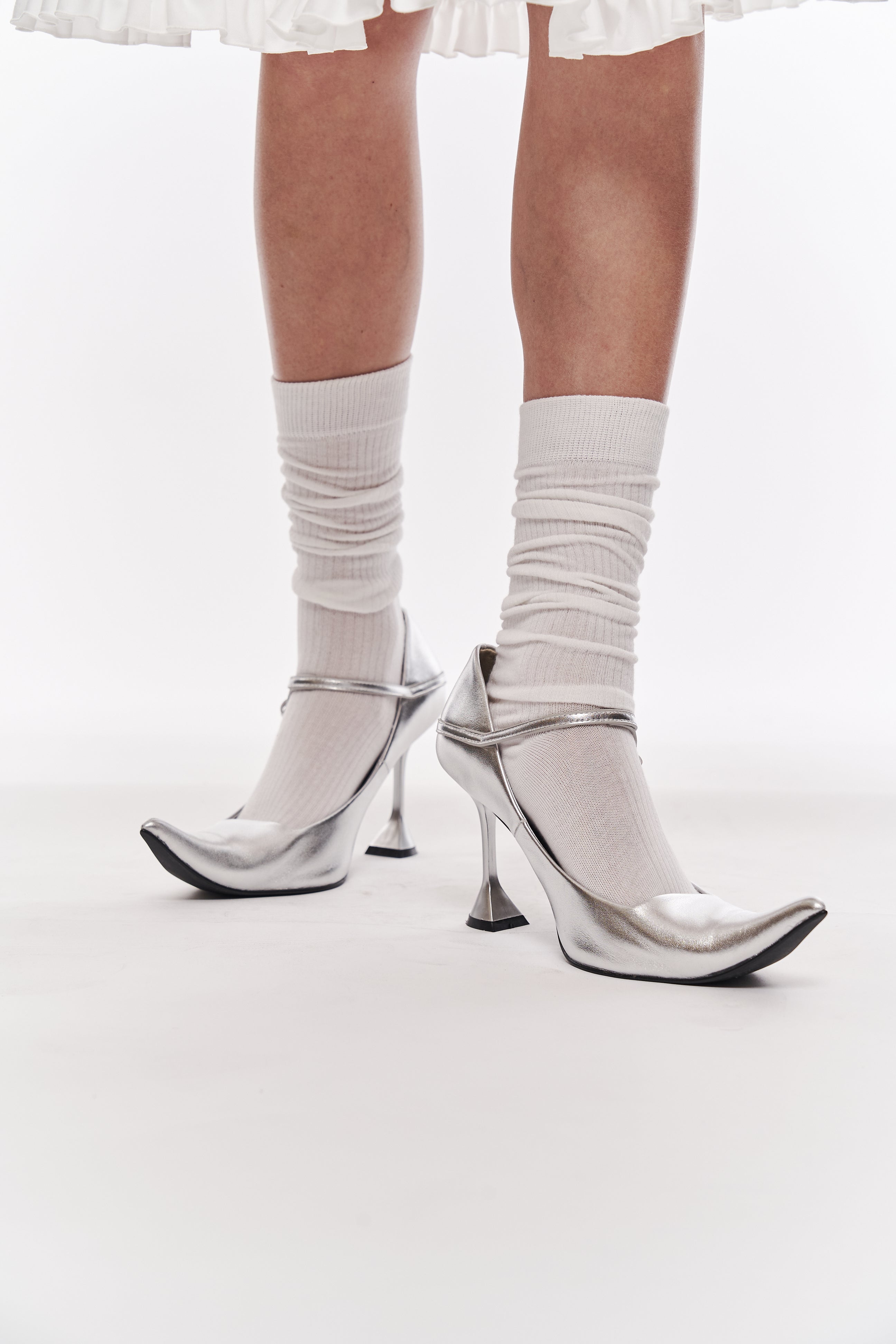Belted Horn Pumps – POOLDE