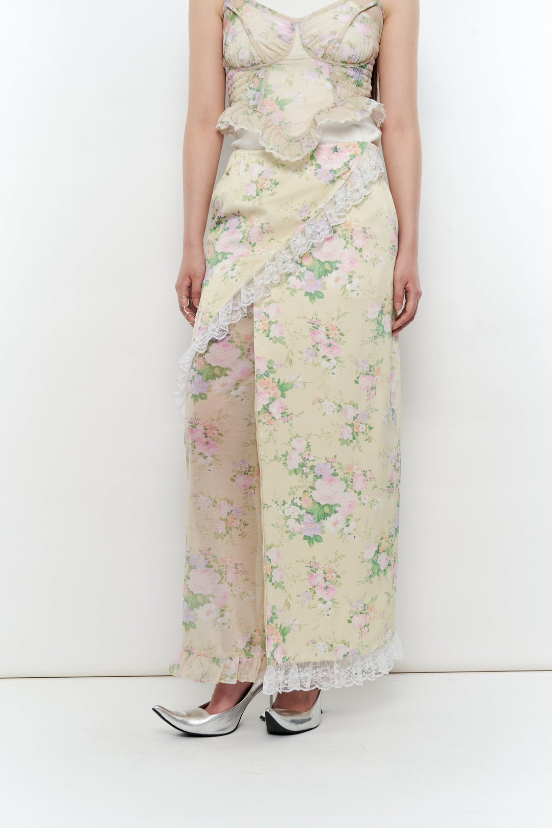 PILLAR OF AIR SKIRT BLOOM