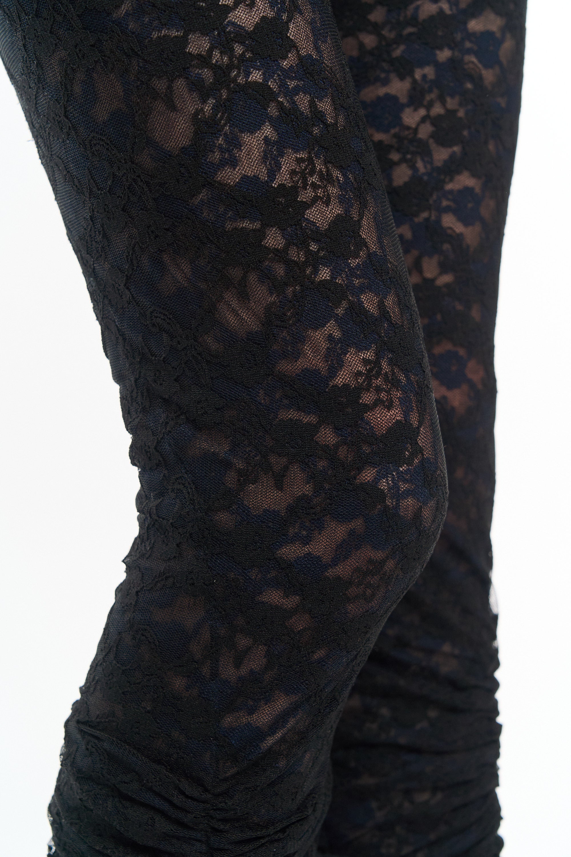 Shadow Petal Leggings – POOLDE