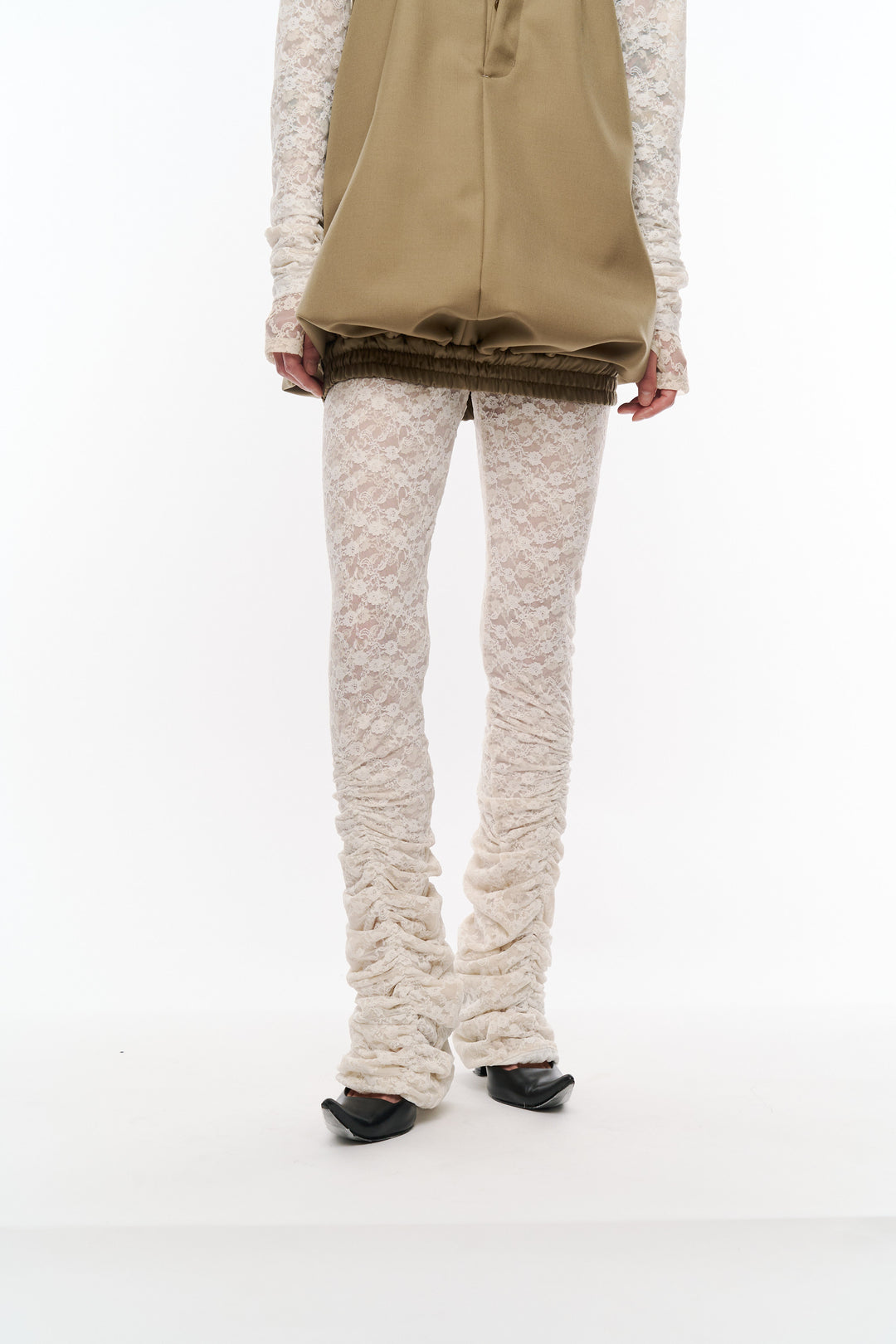 Shadow Petal Leggings