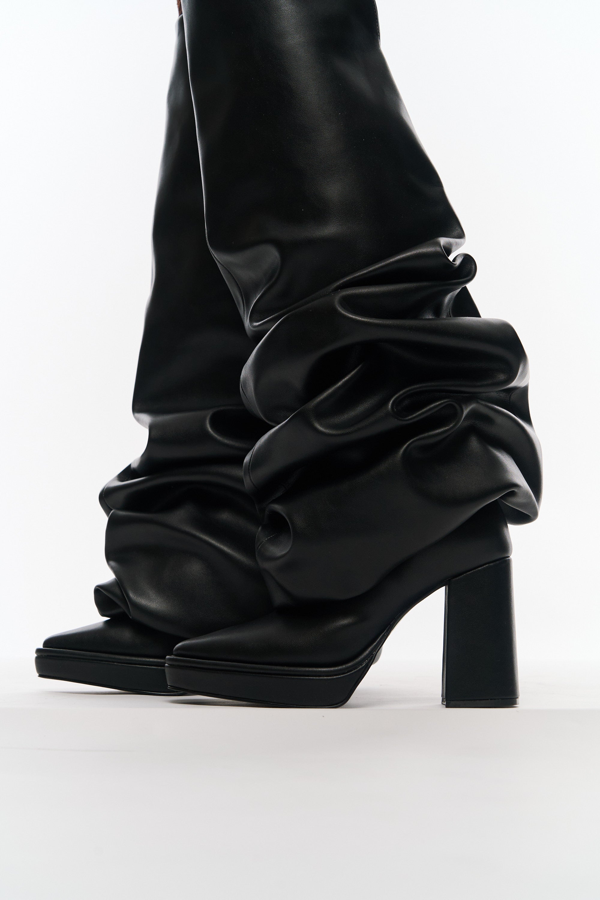 Melted Thigh Boots – POOLDE