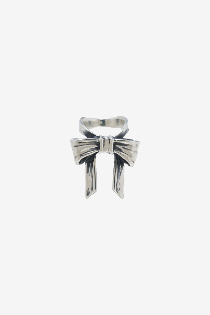 Suspended Bow Ring
