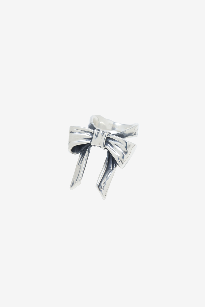 Suspended Bow Ring