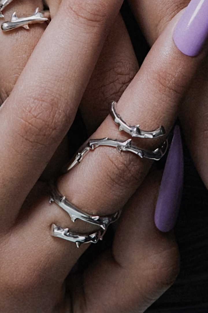 THORN WRAP RING