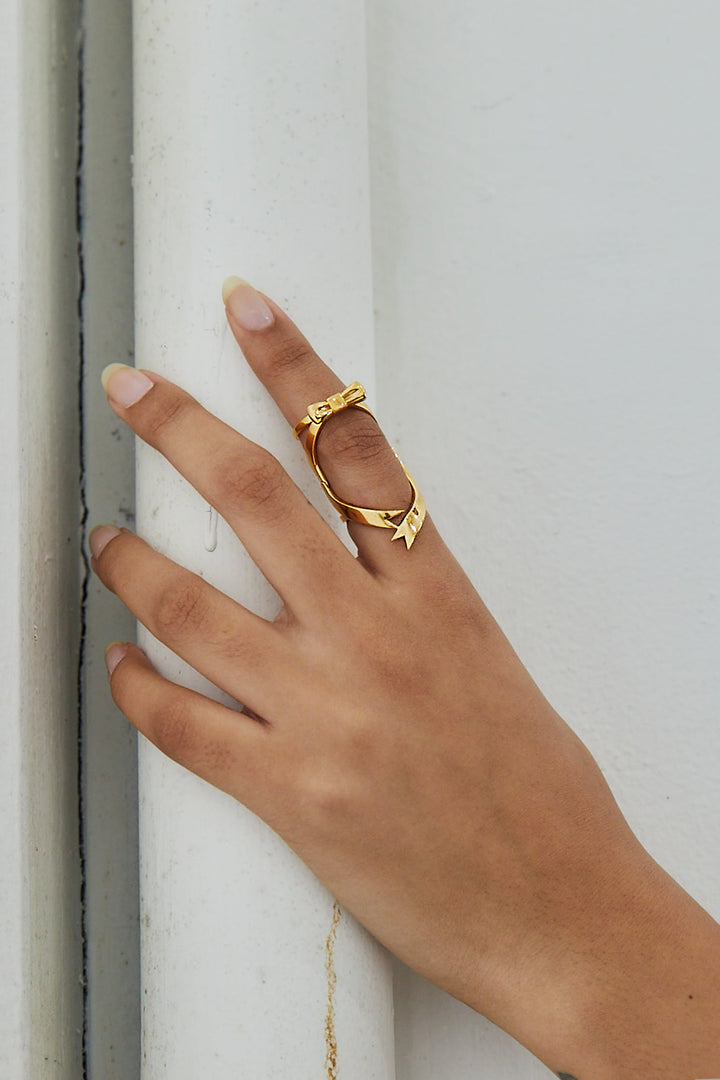 Joint Bow Ring Gold