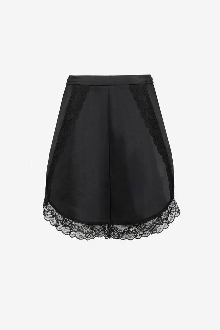 BOYFRIEND'S LINGERIE